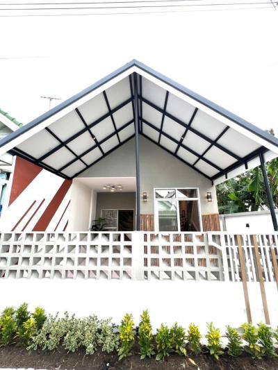 ขายหมู่บ้านณัฐยา บางปลา ห้องมุม หน้ากว้าง รีโนเวทใหม่ ท่าทราย เมืองสมุทรสาคร สมุทรสาคร CX-132000