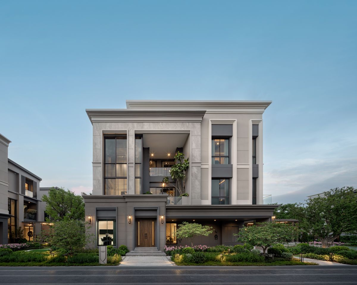 Sell 3 -story luxury mansion Pinklao - Borom, Grand Bangkok Boulevard Pinklao -Borom Usable area 499 - 571 sqm. Sell 3 -story luxury mansion Pinklao - Borom, Grand Bangkok Boulevard Pinklao -Borom Usable area 499 - 571 sqm.