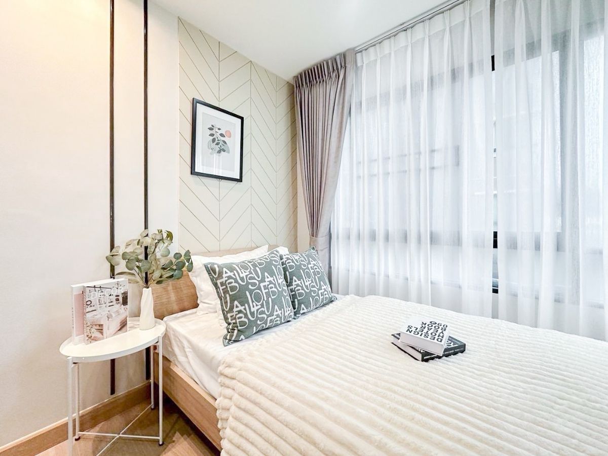 🔥 ขายคอนโด Wynn Condo โชคชัย 4 🔥🏢 ชั้น 2 | ขนาด 35.82 ตร.ม.🛏️ 2 ห้องนอน | 1 ห้องน้ำ💰 ราคาเพียง ล้านบาท✨ ฟีเจอร์ห้อง • เฟอร์นิเจอร์ครบ ตกแต่งสไตล์ โมเดิร์น 🛋️ • แอร์เย็นฉ่ำ ❄️ • เครื่องทำน้ำอุ่นพร้อมใช้ 🚿 • ห้องใหม่ สวยมาก พร้อม 🔥 ขายคอนโด Wynn Condo โชคชัย 4 🔥🏢 ชั้น 2 | ขนาด 35.82 ตร.ม.🛏️ 2 ห้องนอน | 1 ห้องน้ำ💰 ราคาเพียง ล้านบาท✨ ฟีเจอร์ห้อง • เฟอร์นิเจอร์ครบ ตกแต่งสไตล์ โมเดิร์น 🛋️ • แอร์เย็นฉ่ำ ❄️ • เครื่องทำน้ำอุ่นพร้อมใช้ 🚿 • ห้องใหม่ สวยมาก พร้อม