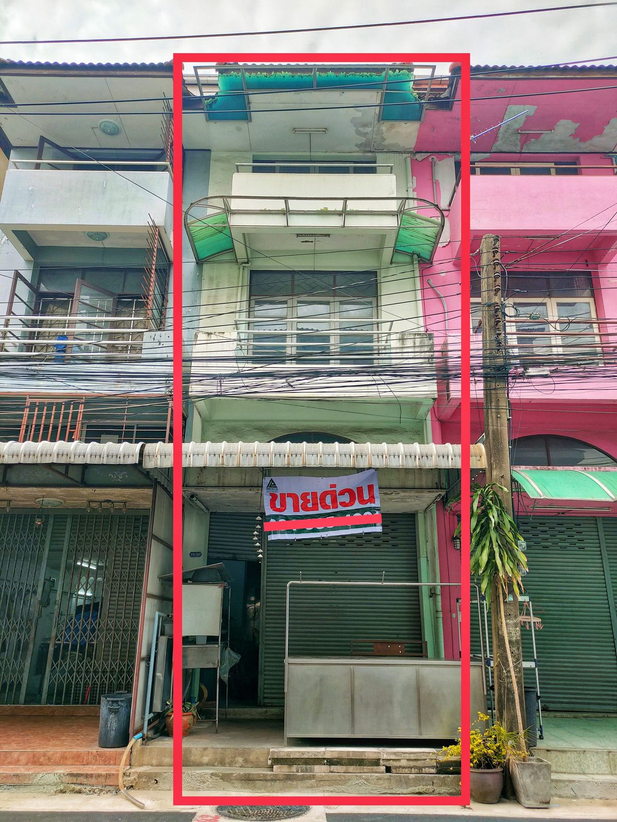 ขายถูก!! อาคารพาณิชย์ 4.5 ชั้น 16 ตรว. ติดถนนนแมน หน้าหมู่บ้านเด่นชัย บางเมือง-เทพารักษ์ ทำเลดี ใกล้รถไฟฟ้าสายสีเหลือง MRT ทิพวัล และ BTS สำโรง ขายถูก!! อาคารพาณิชย์ 4.5 ชั้น 16 ตรว. ติดถนนนแมน หน้าหมู่บ้านเด่นชัย บางเมือง-เทพารักษ์ ทำเลดี ใกล้รถไฟฟ้าสายสีเหลือง MRT ทิพวัล และ BTS สำโรง
