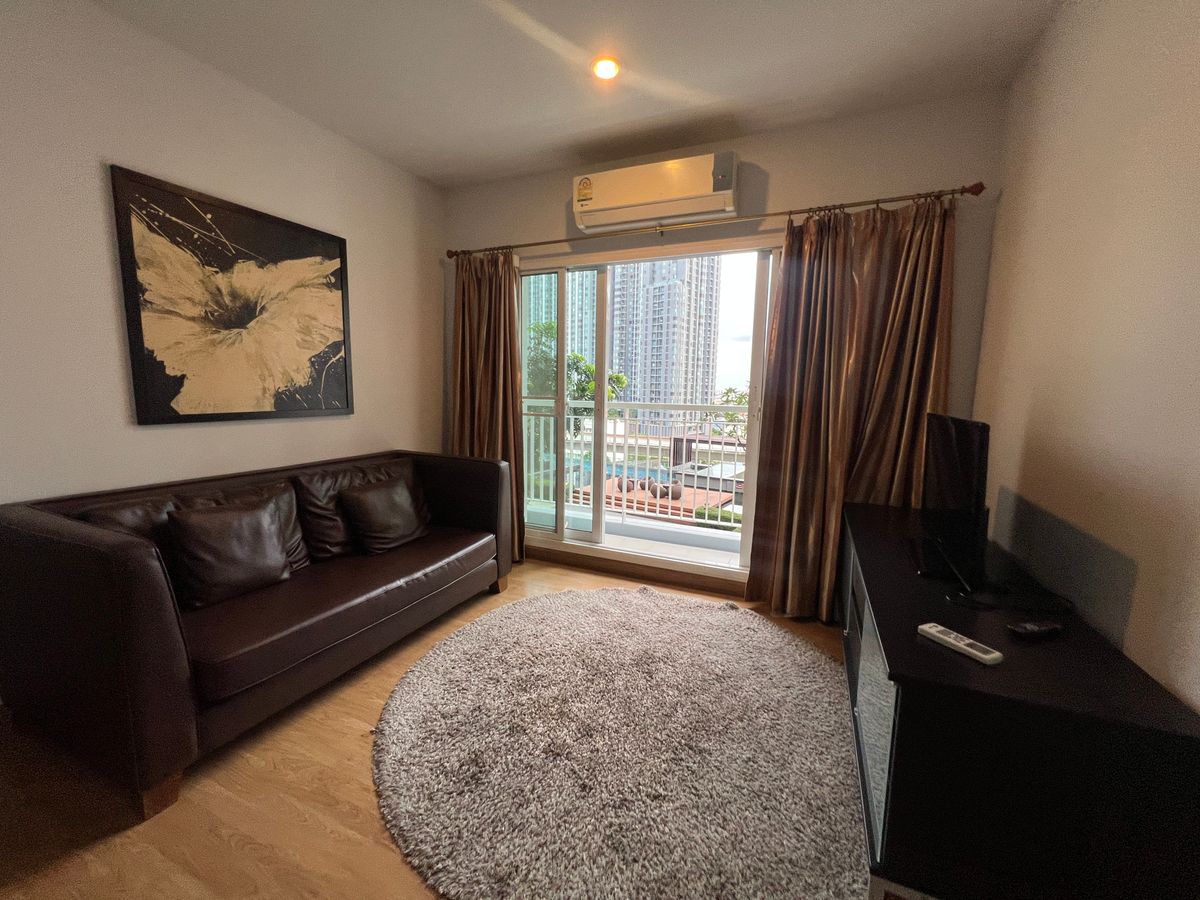 For Rent Parkland Grand Taksin 2 Bed Super Deal✅🌈