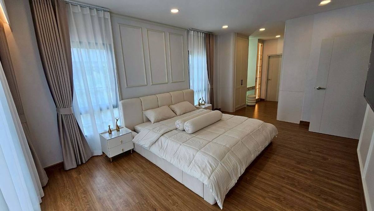 🔥 (Rental/rent) Rare Item! ✨ Centro Bangna/4 Bedroom (For Sale/For Rent)/4 Bedroom (Sell/Rental) Notify Code M510 🔥 (Rental/rent) Rare Item! ✨ Centro Bangna/4 Bedroom (For Sale/For Rent)/4 Bedroom (Sell/Rental) Notify Code M510