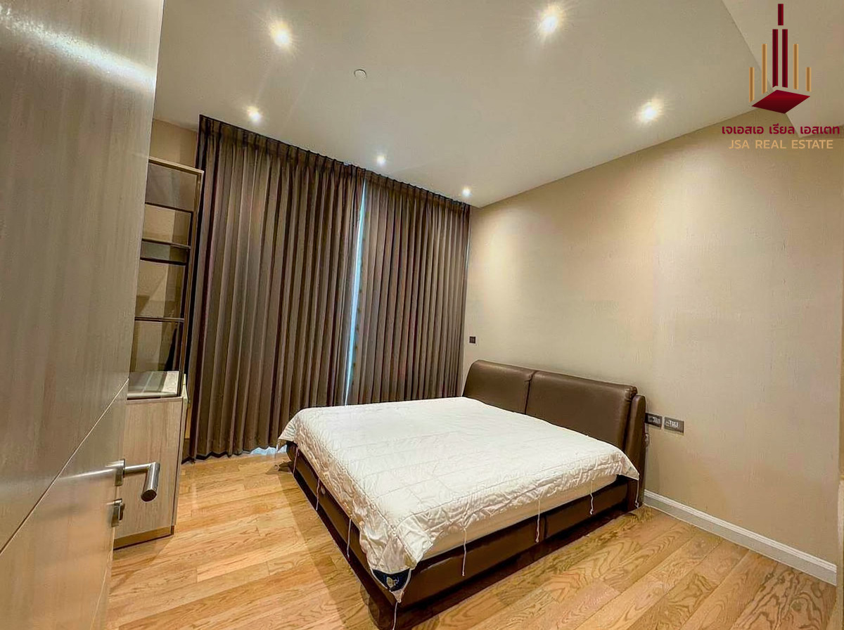 ✨ For Rent: Magnolias Waterfront Residences Condo ✨💰 Only 120,000 THB/month ✨ For Rent: Magnolias Waterfront Residences Condo ✨💰 Only 120,000 THB/month