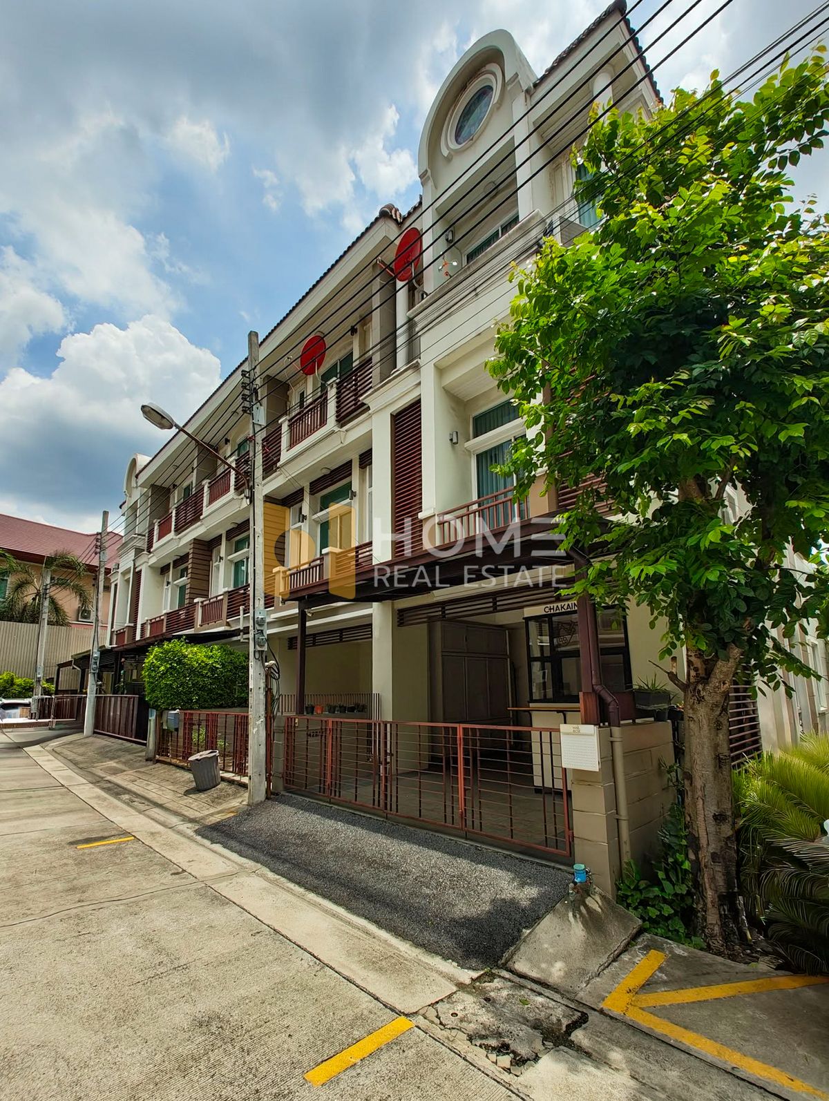 ทาวน์โฮม พรีเมี่ยม เพลส เอกมัย - รามอินทรา 2 / 3 ห้องนอน (ขาย), Premium Place Ekkamai - Ramintra 2 / Townhome 3 Bedrooms (FOR SALE) TPM072