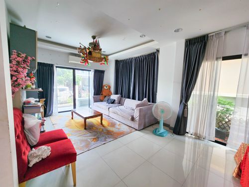 Srisuk Village – Spacious 2-Storey House with 5 Bedrooms and 3 Bathrooms, on a 78 sq.w. plot. Prime location with convenient access to Rama 2 Road, Bang Khun Thian, Phutthabucha, Thung Khru, Suksawat, Kanchanaphisek Road (South), Outer Ring Expressway, 