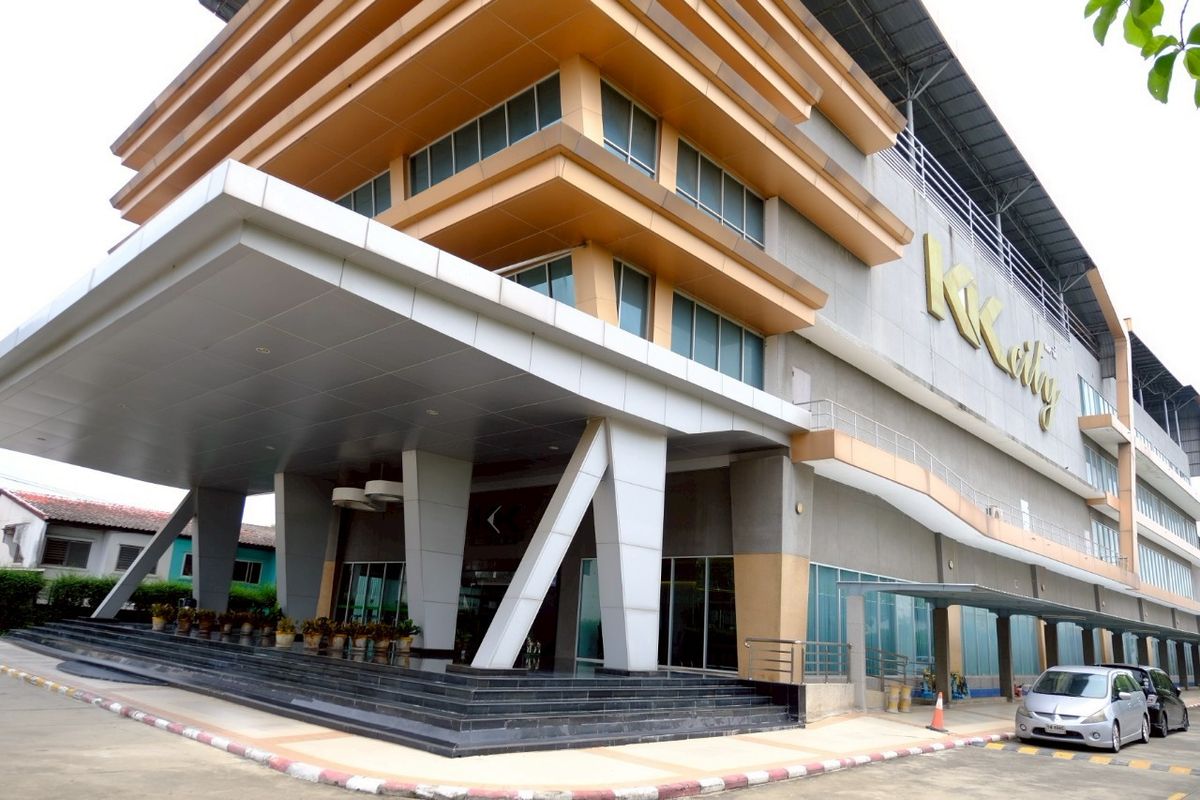 ขายอาคารสำนักงาน 5 ชั้น  พร้อมที่ดินเนื้อที่ 6 ไร่ ทำเลดีติดถนน บางบัวทอง  – รูปที่ 2