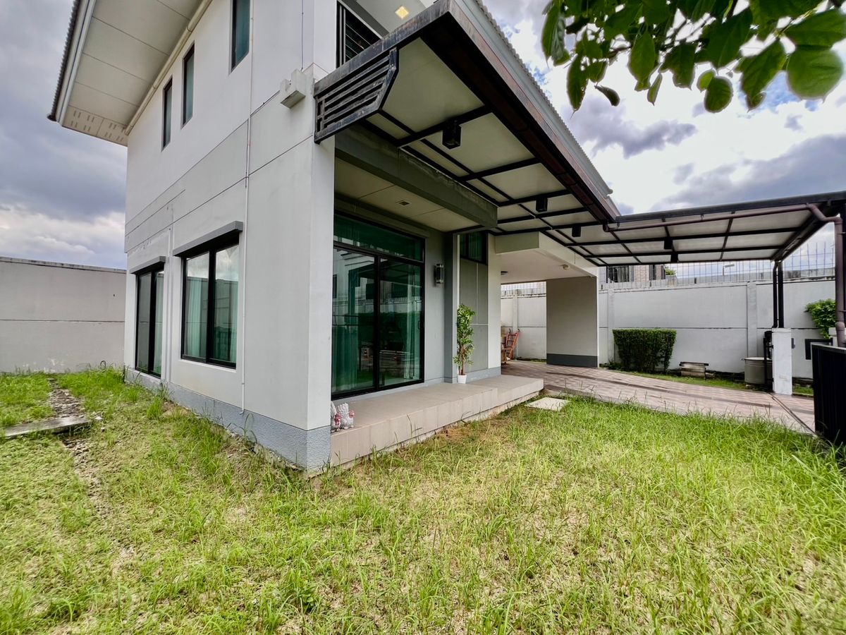 Rare Item! Corner Unit, Move-in Ready — Casa Ville Ramintra–Wongwaen 2, Only 10 Minutes to Fashion Island – รูปที่ 4