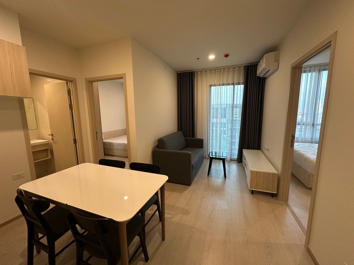 Condo for sale, Newnoble, Ratchada, Ladprao 2, 2 bathrooms (the sells by himself) Condo for sale, Newnoble, Ratchada, Ladprao 2, 2 bathrooms (the sells by himself)
