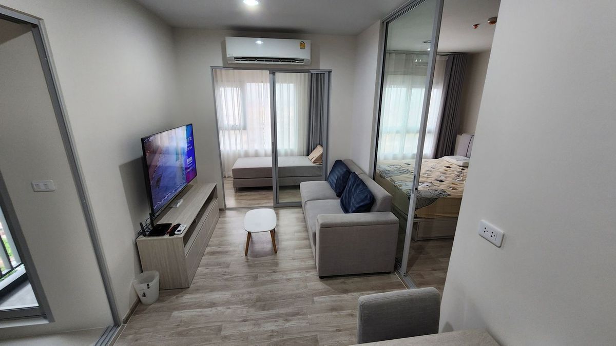 Selling/renting a condo Nich Mono Ramkhamhaeng (the  sells by himself) -Selling 3,950,000.- -Rent 21,000 .-/month