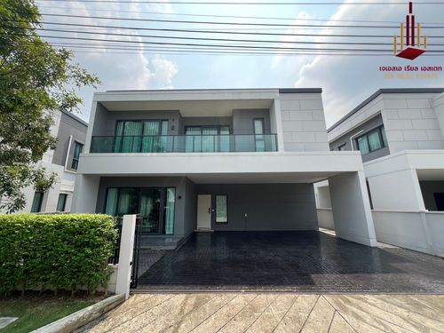 ✨ For Rent: Centro Bangna ✨ 💰 ONLY 150,000 THB/Month