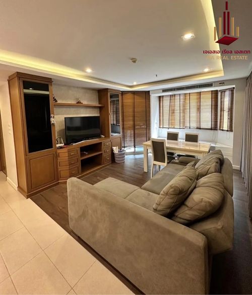 ✨ For Rent: SILOM PARKVIEW Condo ✨  💰 Only 40,000 THB/month