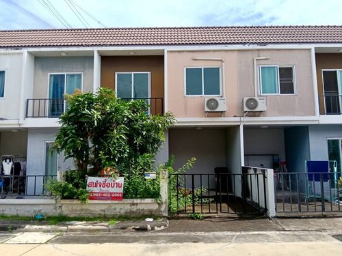 Townhome in The Place Kanchanaphisek -Ratchapruek Project for sale in the area of ​​18.7 sq.w., a good location near the Rural Road, Nonthaburi, Bang Kruai -Sai Noi Road.