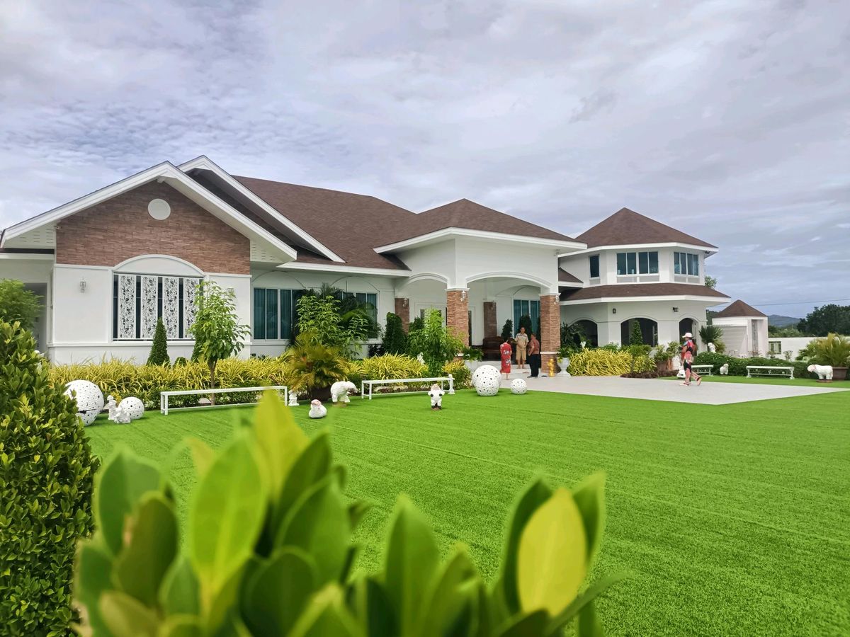 House for sale 4 rai 2 ngan 74 sq.w. House for sale 4 rai 2 ngan 74 sq.w.