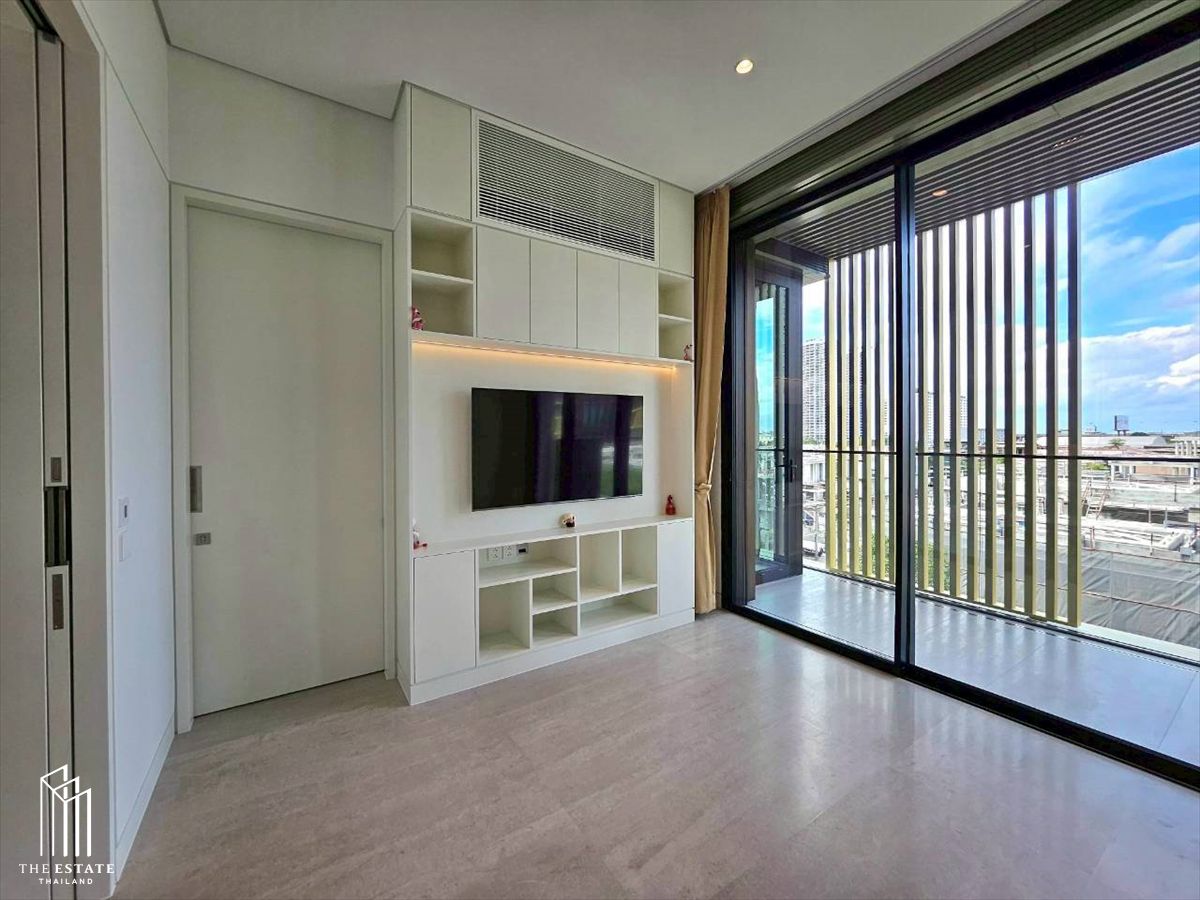 For Rent Mulberry Grove the Forestias Condo, 1 bedroom condo 62.86 sq.m., both convenient and close to nature. @70,000 Baht For Rent Mulberry Grove the Forestias Condo, 1 bedroom condo 62.86 sq.m., both convenient and close to nature. @70,000 Baht