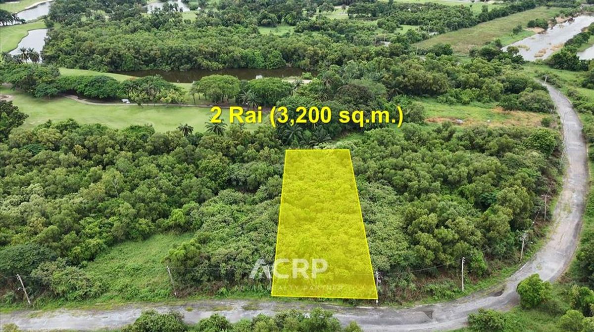 Land for Sale Next to Suphapruek Golf Course – Near ABAC Bangna •Area: 2 Rai (3,200 sq.m.)| Price: Only 16 Million THB •Located near ABAC Bangna univercity and Nawaminthrachinuthit School, this high-potential plot sits in Bang Bo District, Samut Prakan. T Land for Sale Next to Suphapruek Golf Course – Near ABAC Bangna •Area: 2 Rai (3,200 sq.m.)| Price: Only 16 Million THB •Located near ABAC Bangna univercity and Nawaminthrachinuthit School, this high-potential plot sits in Bang Bo District, Samut Prakan. T