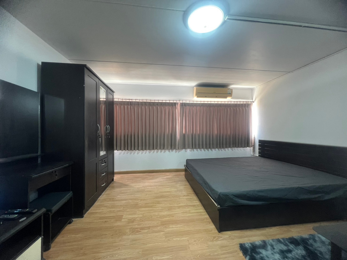 Popula Condo, Muang Thong T5, Floor 14 for rent 3,500 baht (full -time view) Popula Condo, Muang Thong T5, Floor 14 for rent 3,500 baht (full -time view)
