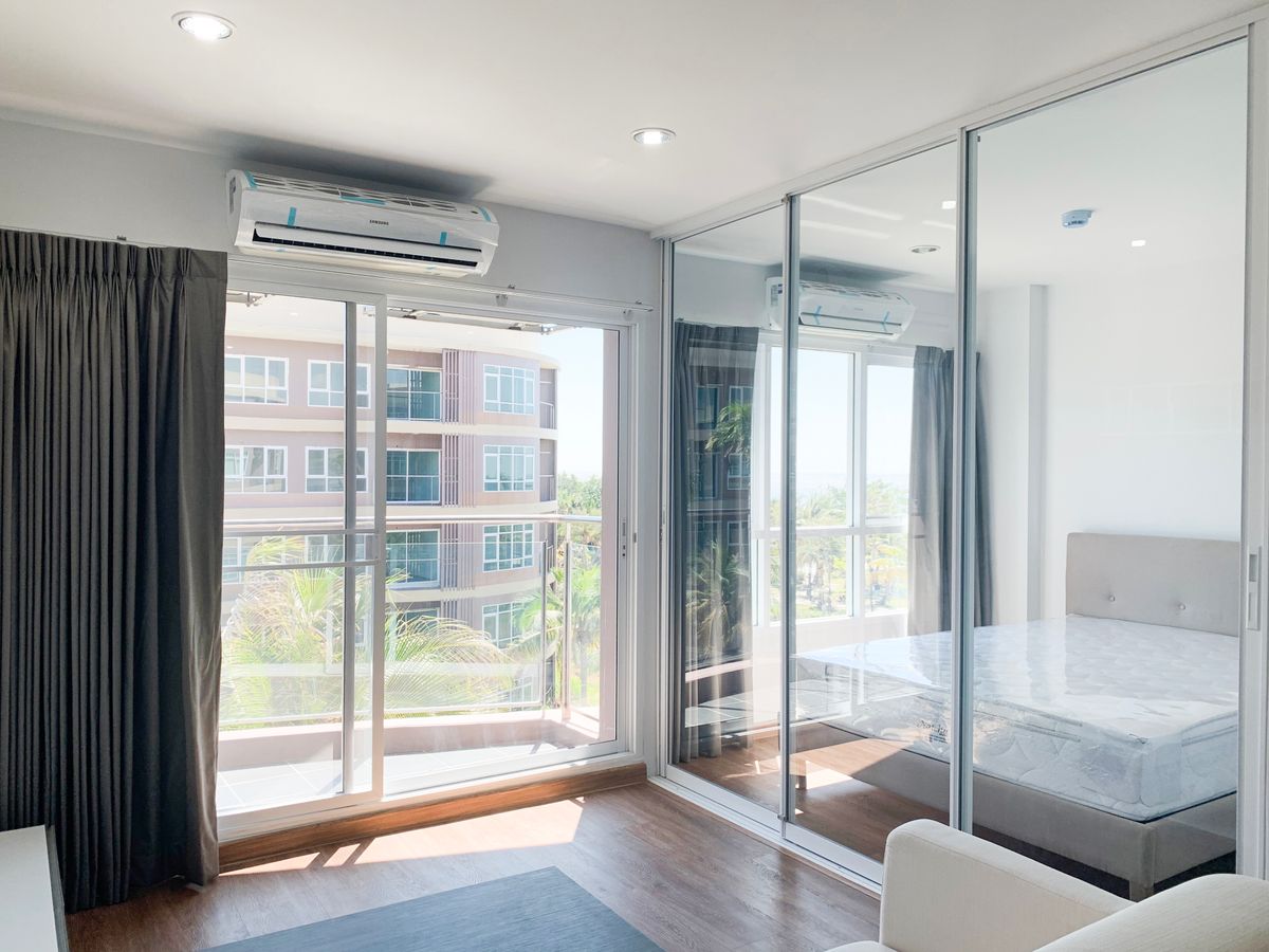Urgent sale‼ ️ with the tenant of the condo, The Miami Bang Pu 8 Beachfront Villa Chill atmosphere, Bang Pu sea view Urgent sale‼ ️ with the tenant of the condo, The Miami Bang Pu 8 Beachfront Villa Chill atmosphere, Bang Pu sea view