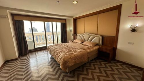 ✨ For Rent: State Tower Condo ✨ 💰 ONLY 25,000 THB/Month