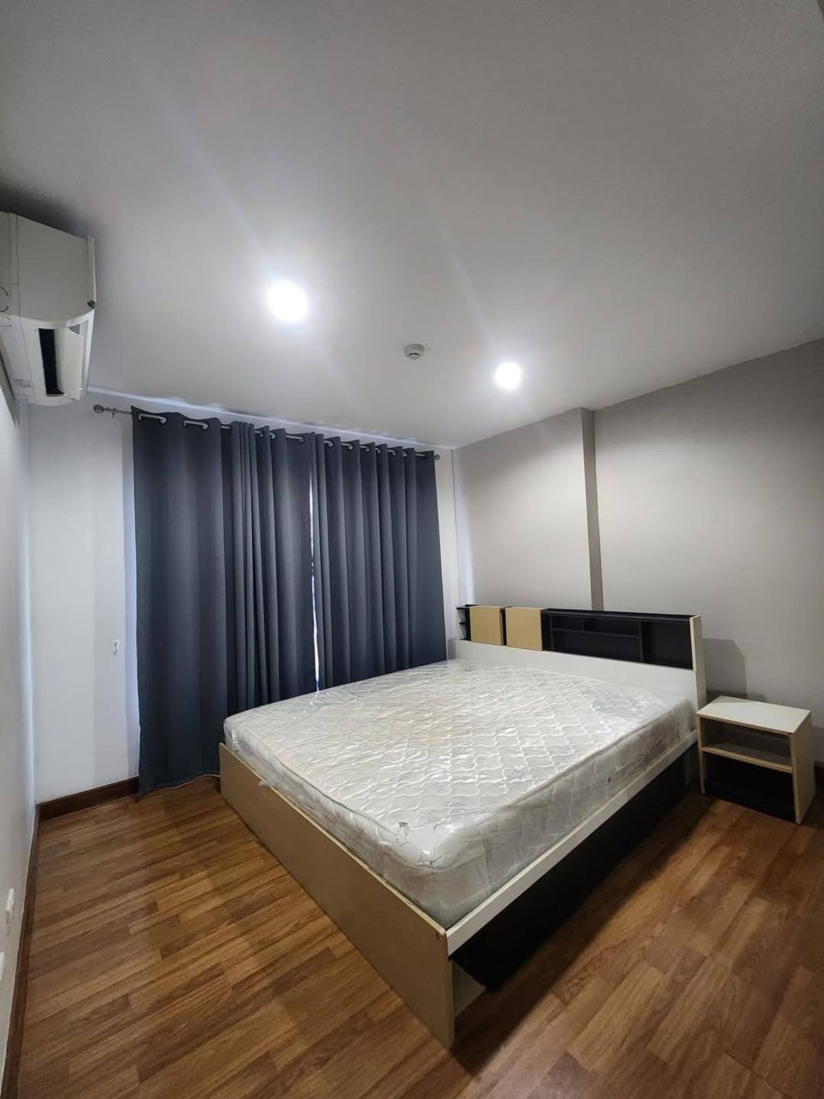 (รหัส SM1444) ขายคอนโด Regent home 25 tiwanon รีเจ้นท์ โฮม 25 ติวานนท์ ใกล้เซ็นทรัล รัตนาธิเบศร์ (รหัส SM1444) ขายคอนโด Regent home 25 tiwanon รีเจ้นท์ โฮม 25 ติวานนท์ ใกล้เซ็นทรัล รัตนาธิเบศร์