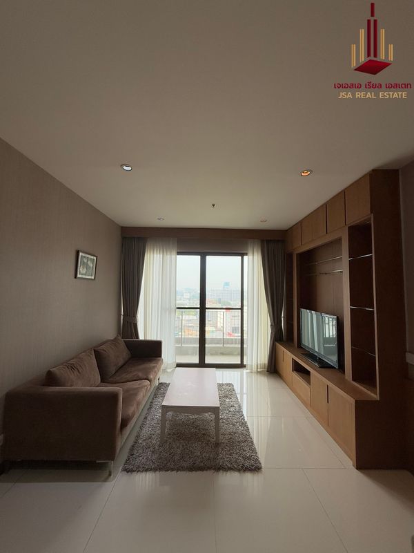 ✨ For Rent: The Emporio Place Condo ✨ 💰 ONLY 50,000 THB/Month