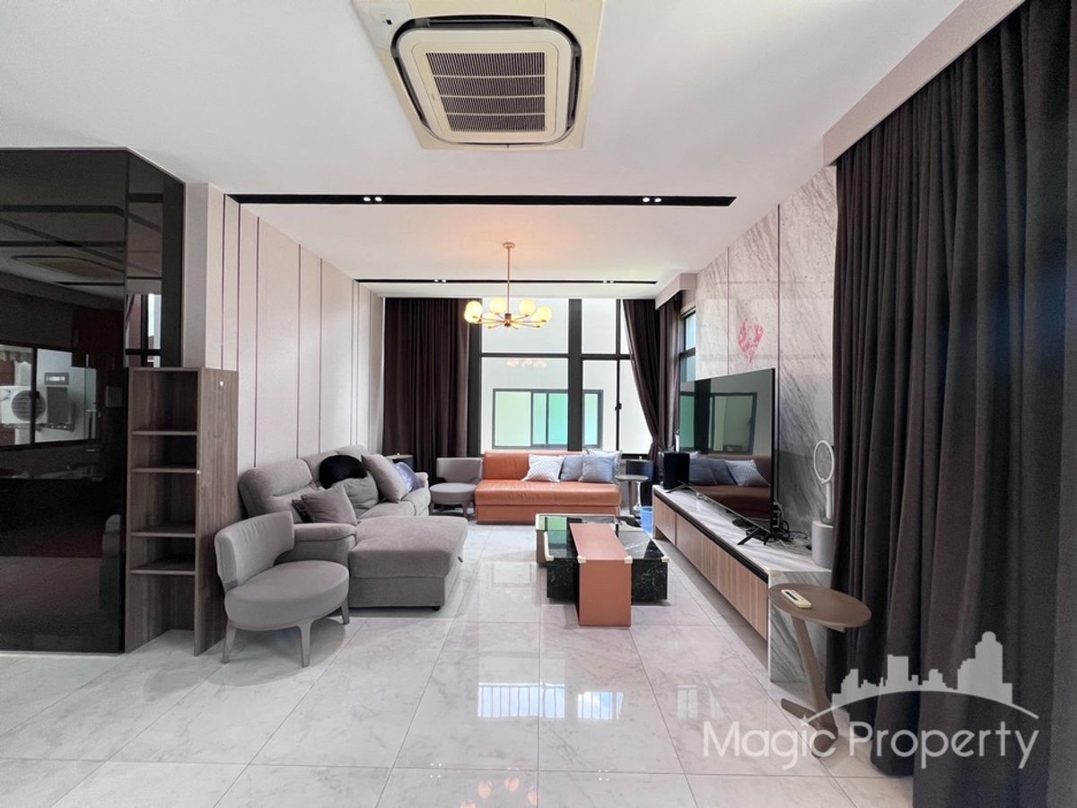 5 Bedroom Single House For Rent in Grand Bangkok Boulevard Rama 9 - Krungthepkreetha, Thap Chang, Saphan Sung, Bangkok