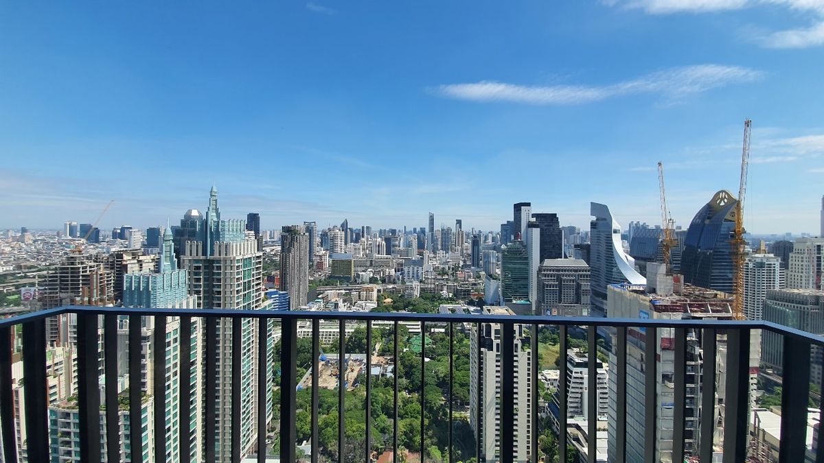 คอนโด 28Chidlom  1 Bedroom High floor Nice view Ready to move in – รูปที่ 4