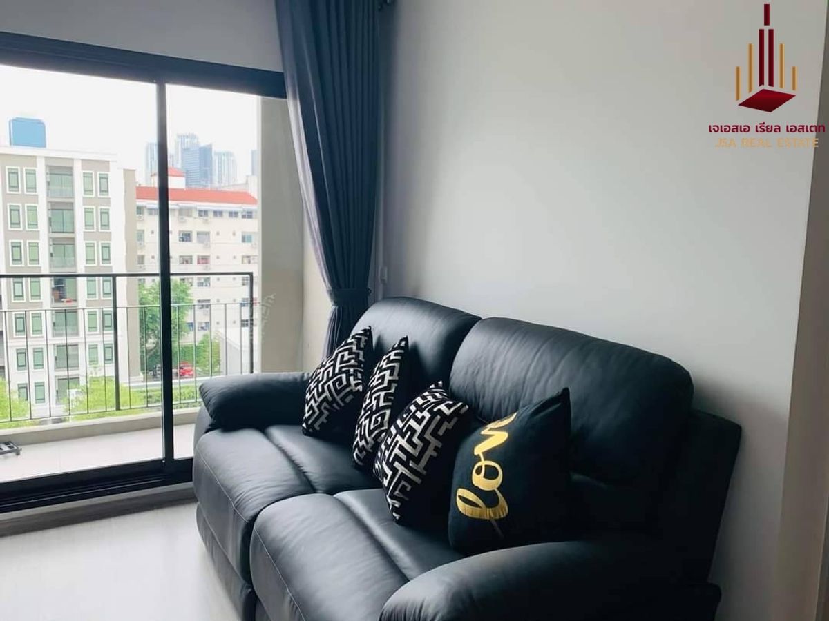 ✨ For Sale: Aspire Asoke Ratchada Condo ✨  💰 Only 5,200,000 THB