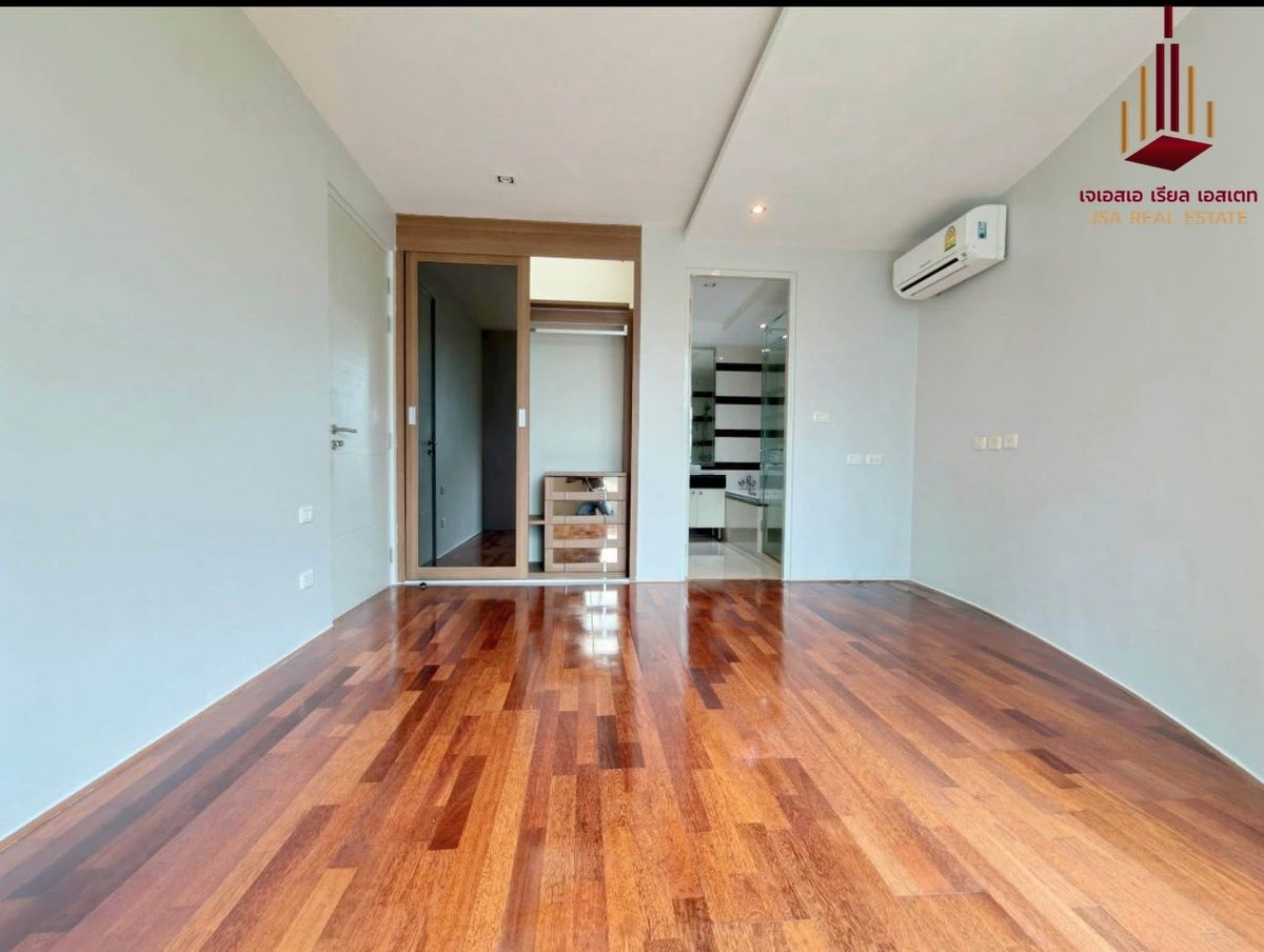✨ For Sale: Beverly 33 Condo ✨ 💰 Only 6,430,000 THB ✨ For Sale: Beverly 33 Condo ✨ 💰 Only 6,430,000 THB