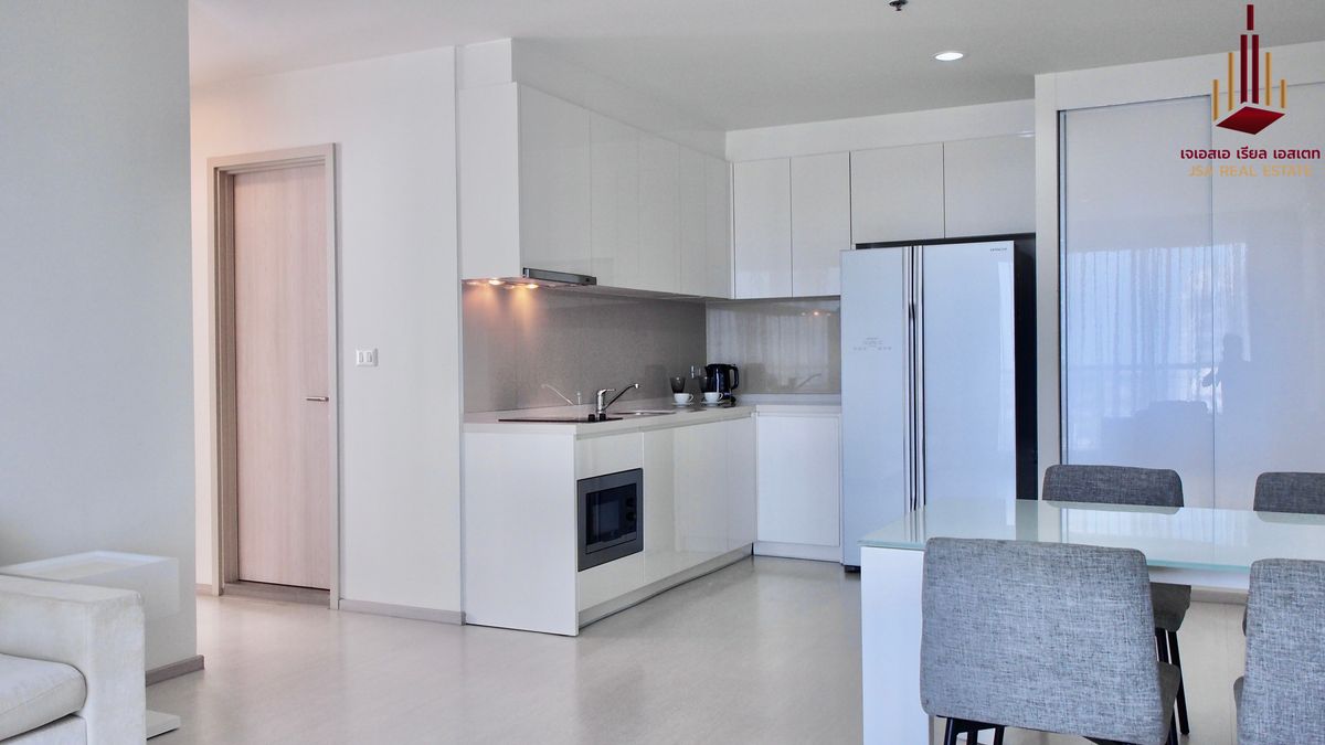 ✨ ให้เช่า RHYTHM Sukhumvit 42 ขนาด 80 ตร.ม. พร้อมอยู่ ✨65,000 THB/month ✨ ให้เช่า RHYTHM Sukhumvit 42 ขนาด 80 ตร.ม. พร้อมอยู่ ✨65,000 THB/month