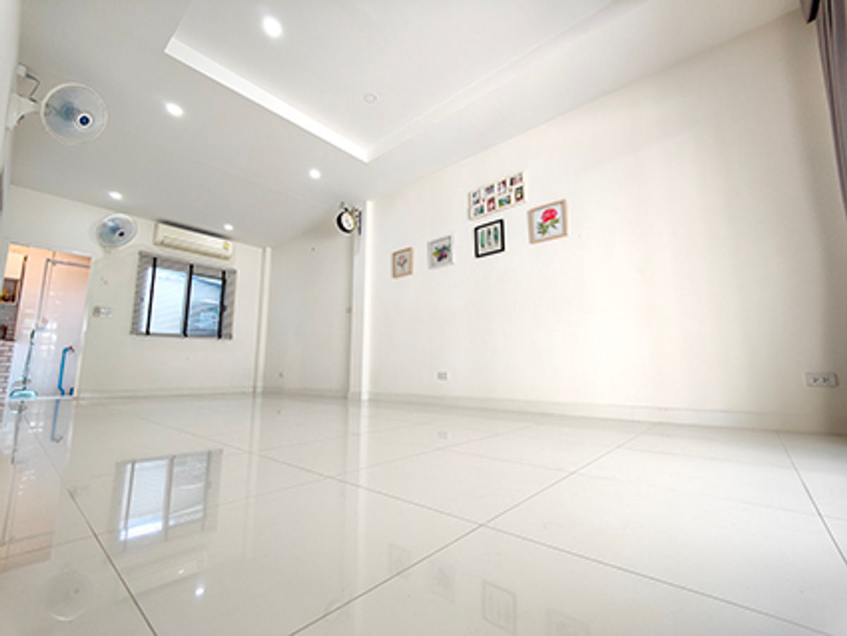 ทฮ. เดอะแพสเซจ รามอินทรา-คู้บอน ใกล้แฟชั่นไอส์แลนด์  4 ห้องนอน! หลังบ้านไม่ติดใคร! ราคาพิเศษ! – รูปที่ 3