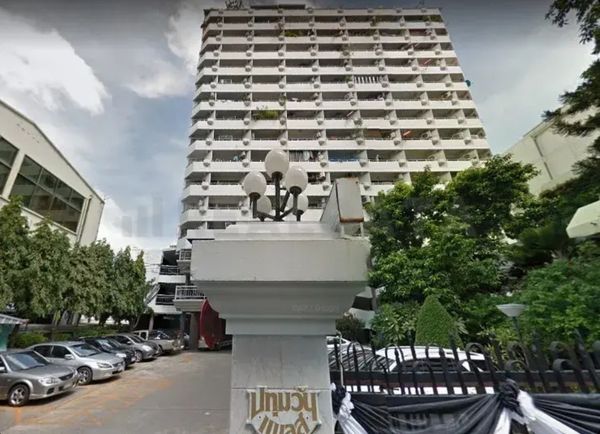 ✨ For Sale: Pathumwan Place Condo ✨ 💰 Only 5,590,000 THB