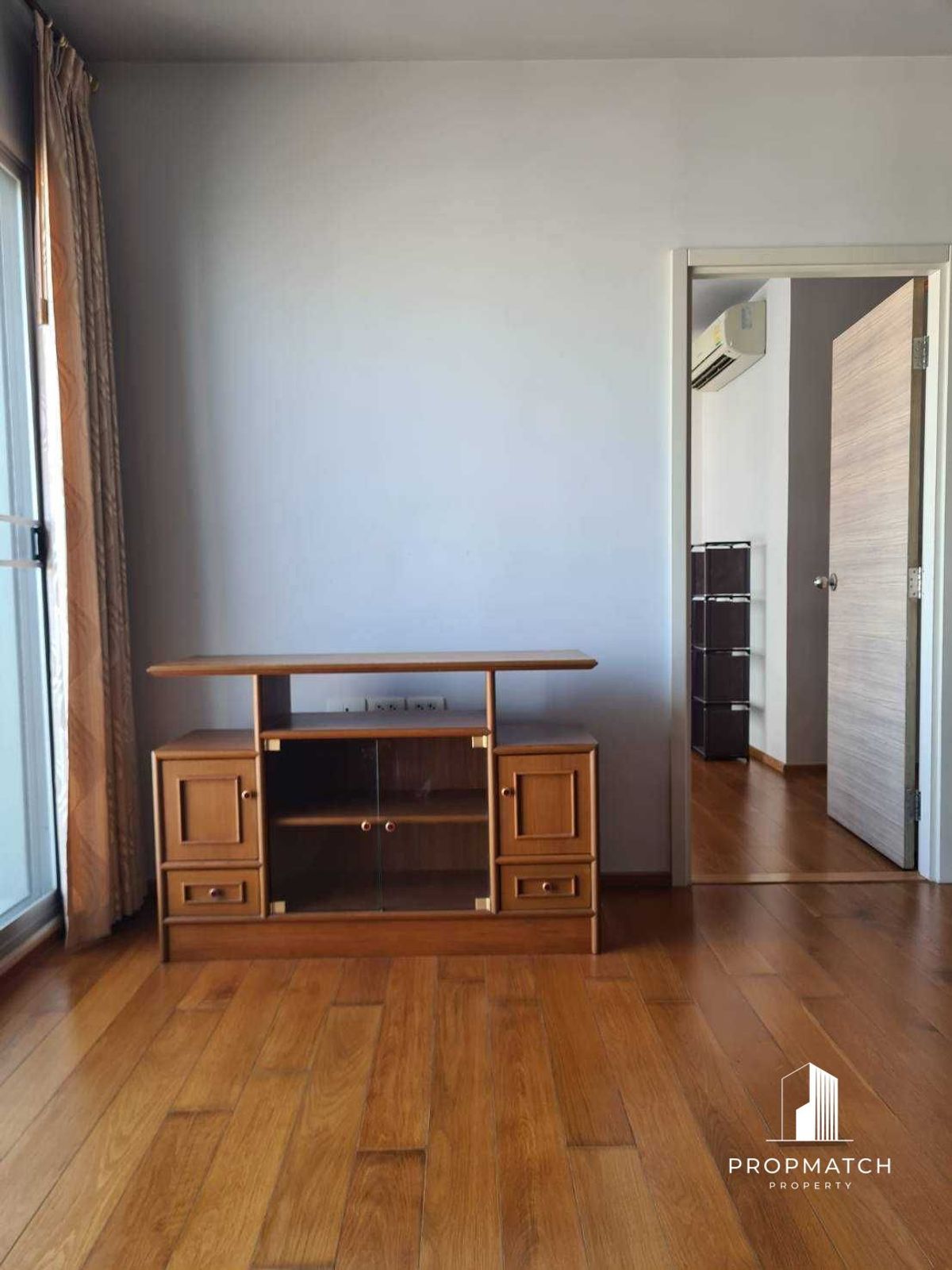 ✨flash deal ✨Hive Taksin (1Bed 1Bath 49SQM) Ready! Only 4,200,000 baht Tel.0981315848 @propmatch ✨flash deal ✨Hive Taksin (1Bed 1Bath 49SQM) Ready! Only 4,200,000 baht Tel.0981315848 @propmatch
