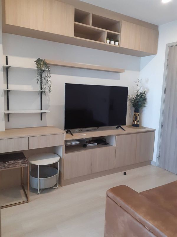✨ Newly Renovated Room, Ready to Move in!
