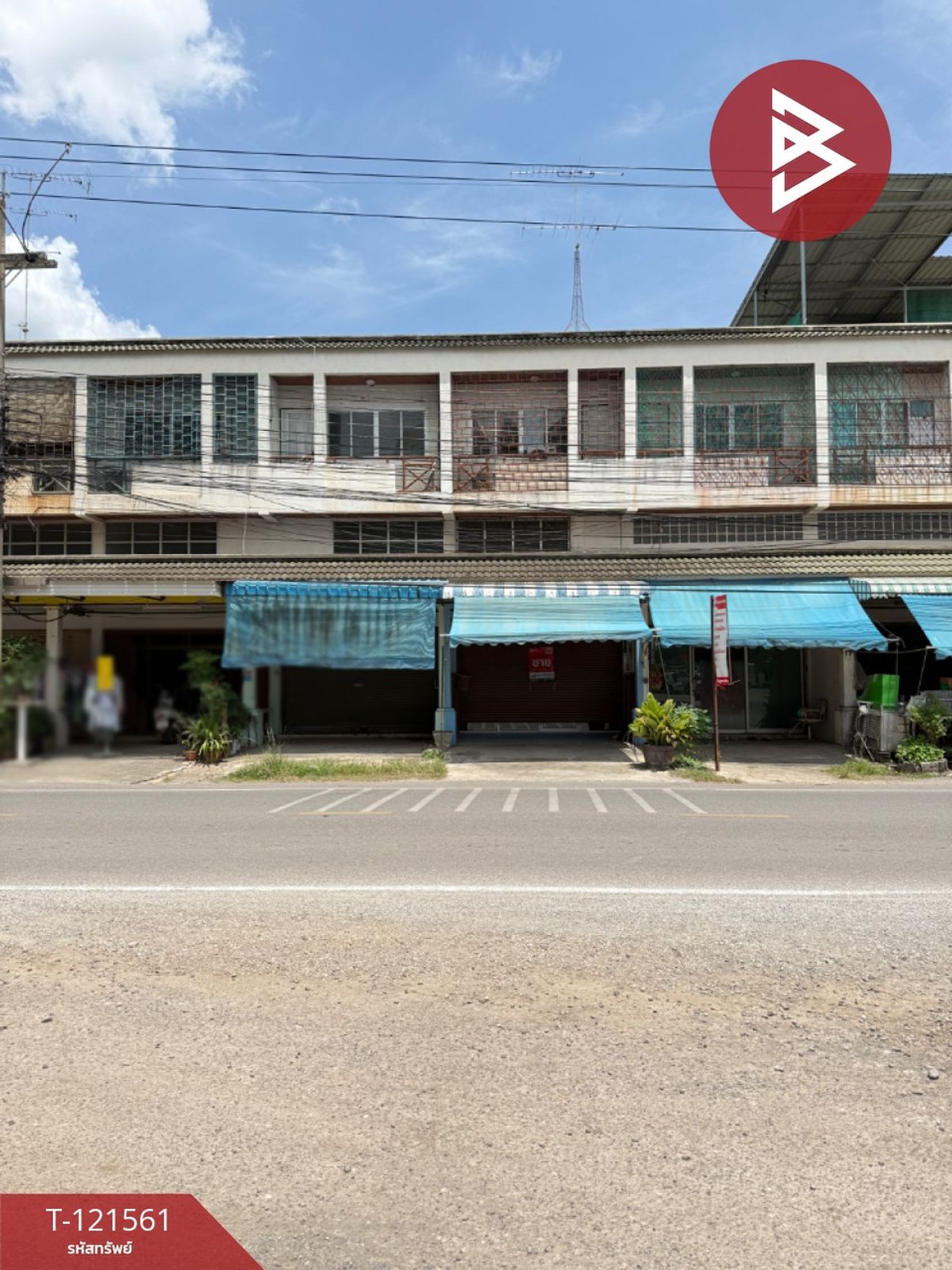 2 -storey townhouse for sale, area 19.7 sq.wada Don Tako, Ratchaburi 2 -storey townhouse for sale, area 19.7 sq.wada Don Tako, Ratchaburi