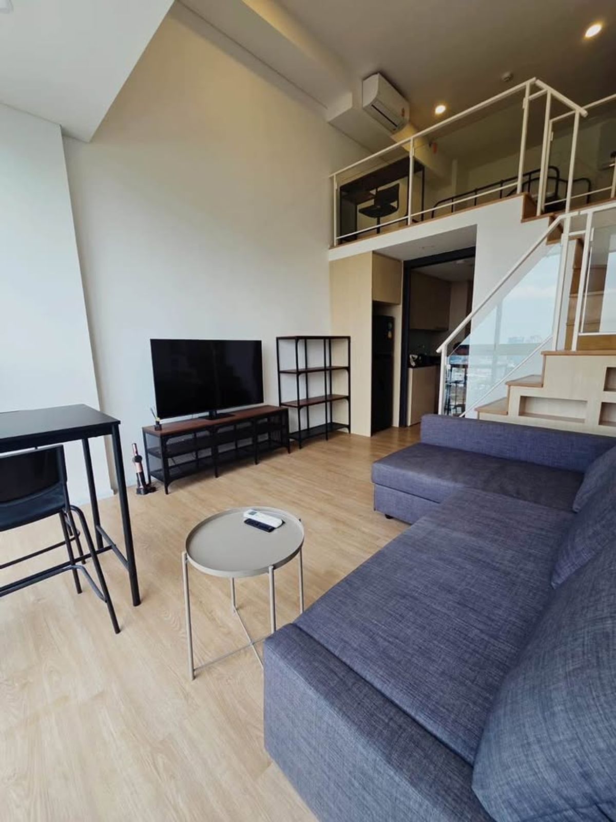 🏢 Rent/For Rent: Landmark @ MRTA Station (Siamese Rama 9) | Duplex 1 Bedroom 37.5 sq.m. high grade | 22,000 baht/month includes central values | Line: @ 323GQMHO 👉 https://lin.ee/sfqimuh | 🏢 Rent/For Rent: Landmark @ MRTA Station (Siamese Rama 9) | Duplex 1 Bedroom 37.5 sq.m. high grade | 22,000 baht/month includes central values | Line: @ 323GQMHO 👉 https://lin.ee/sfqimuh |