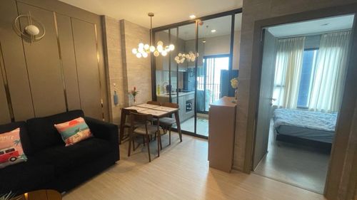 For Rent📍Life asoke rama9📞0639399665