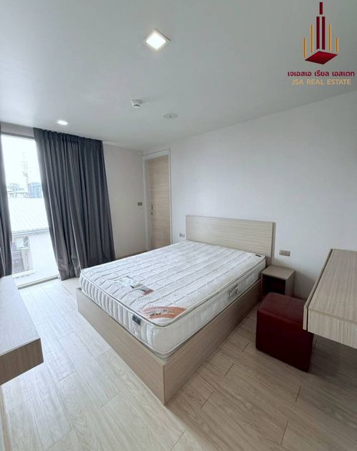 ✨ For  Rent: T-One Phaholyothin 32 Condo ✨  💰 Only 20,000 THB/month