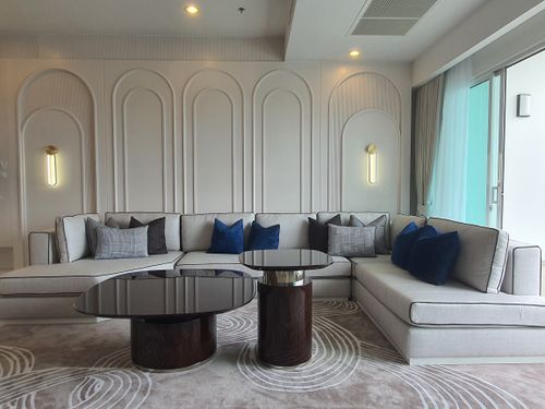 Urgent Sale! SUPALAI PRIMA RIVA Penthouse – 4 Bedrooms, Luxury Interior, Panoramic River View, and Prime Location near BTS Chong Nonsi