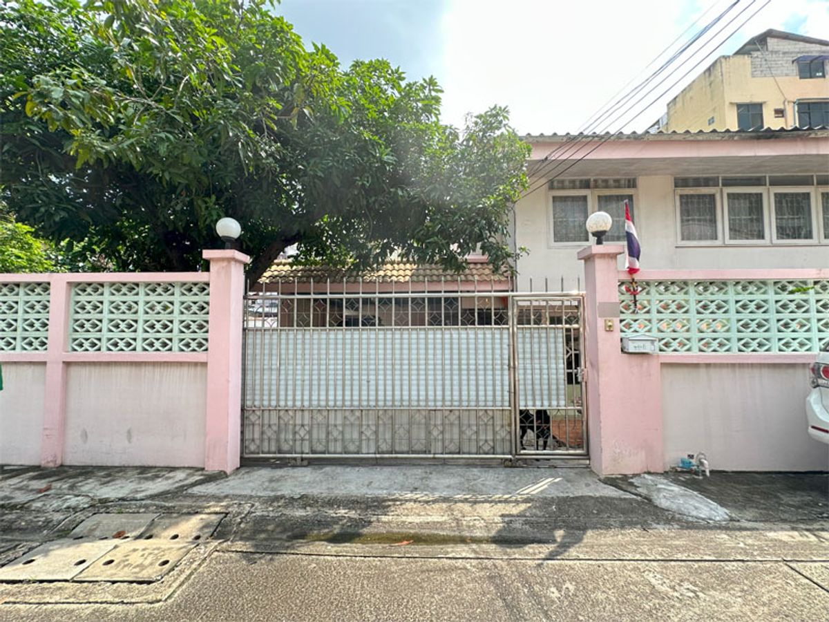 บ้านเดี่ยวทำเลทองกลางเมืองบางพลัด ใกล้ตั้งฮั่วเส็ง–สะพานซังฮี้ เพียง 8.2 ล้าน‼