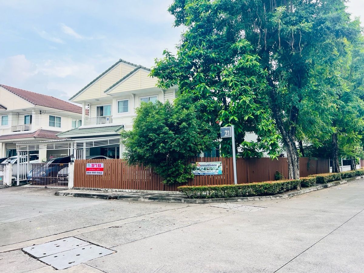 Single house for sale 71.5 sq m. 4 bedrooms, 4 bathrooms, 1 maid roomChollada Suvarnabhumi Village ✅ Watch the review clip. Wait to see it soon. ****Selling price 5.78 million baht****☎️If interested call 0649909462 Kai✅Add Line 👉line : https://l Single house for sale 71.5 sq m. 4 bedrooms, 4 bathrooms, 1 maid roomChollada Suvarnabhumi Village ✅ Watch the review clip. Wait to see it soon. ****Selling price 5.78 million baht****☎️If interested call 0649909462 Kai✅Add Line 👉line : https://l