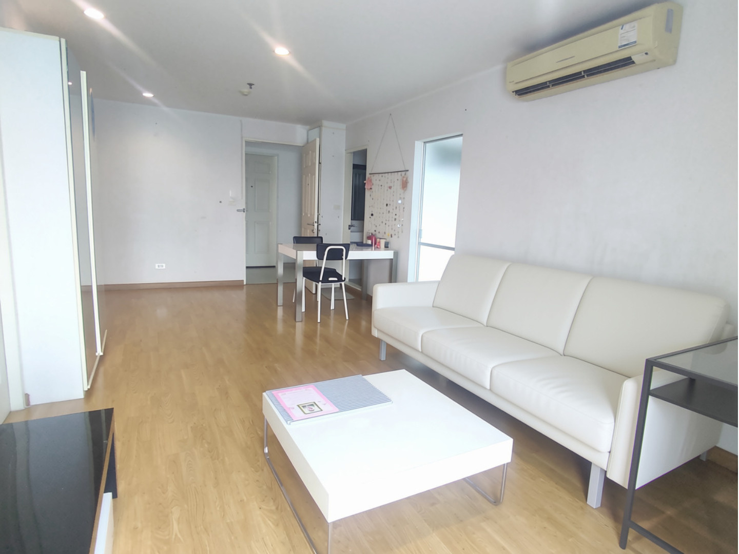 The cheapest in the project Condo Light Huai Khwang Station 2 Bid 2, Floor 12