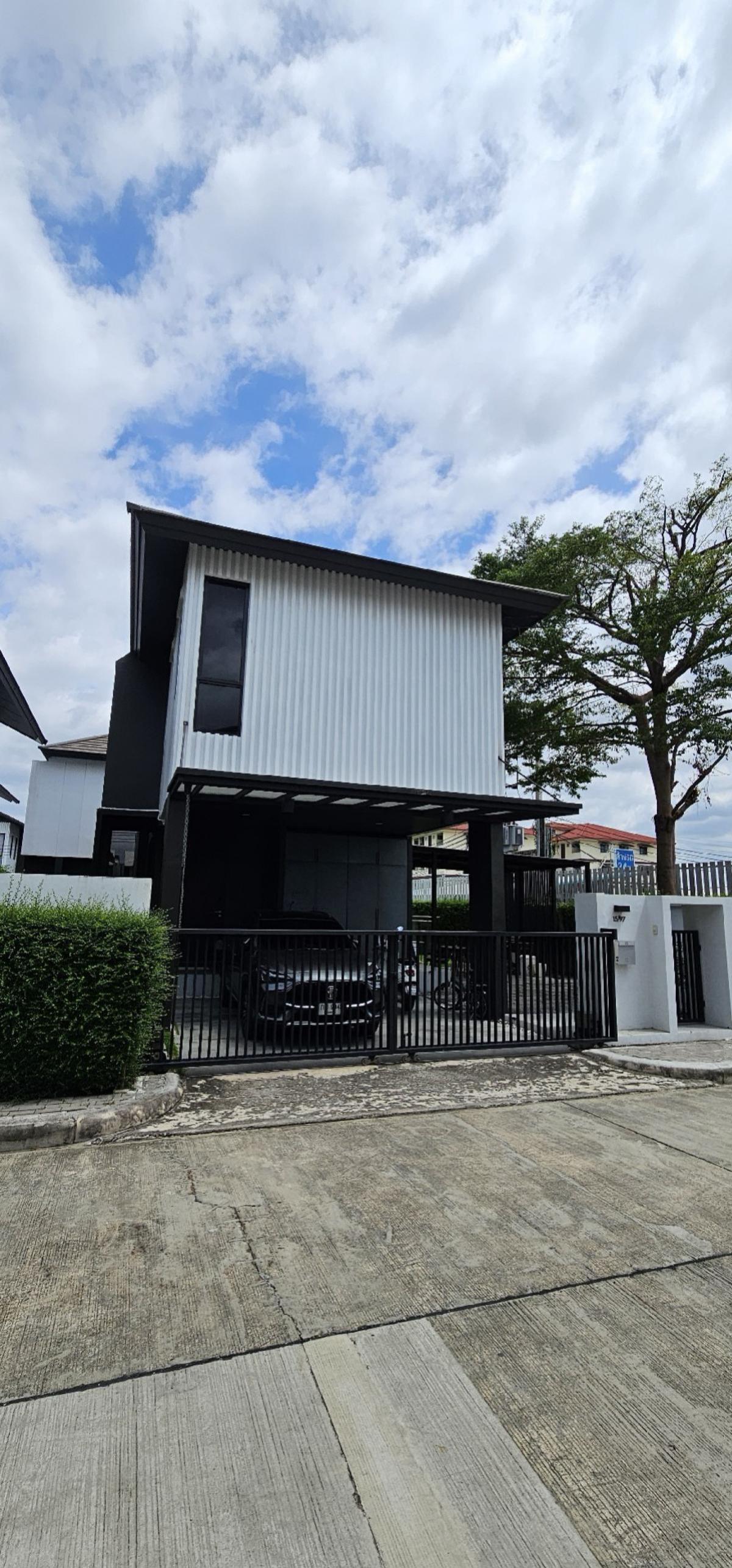 ขายบ้าน  โนเบิล เกเบิล วัชรพล คลองถนน เขต สายไหม กรุงเทพ CX-132629