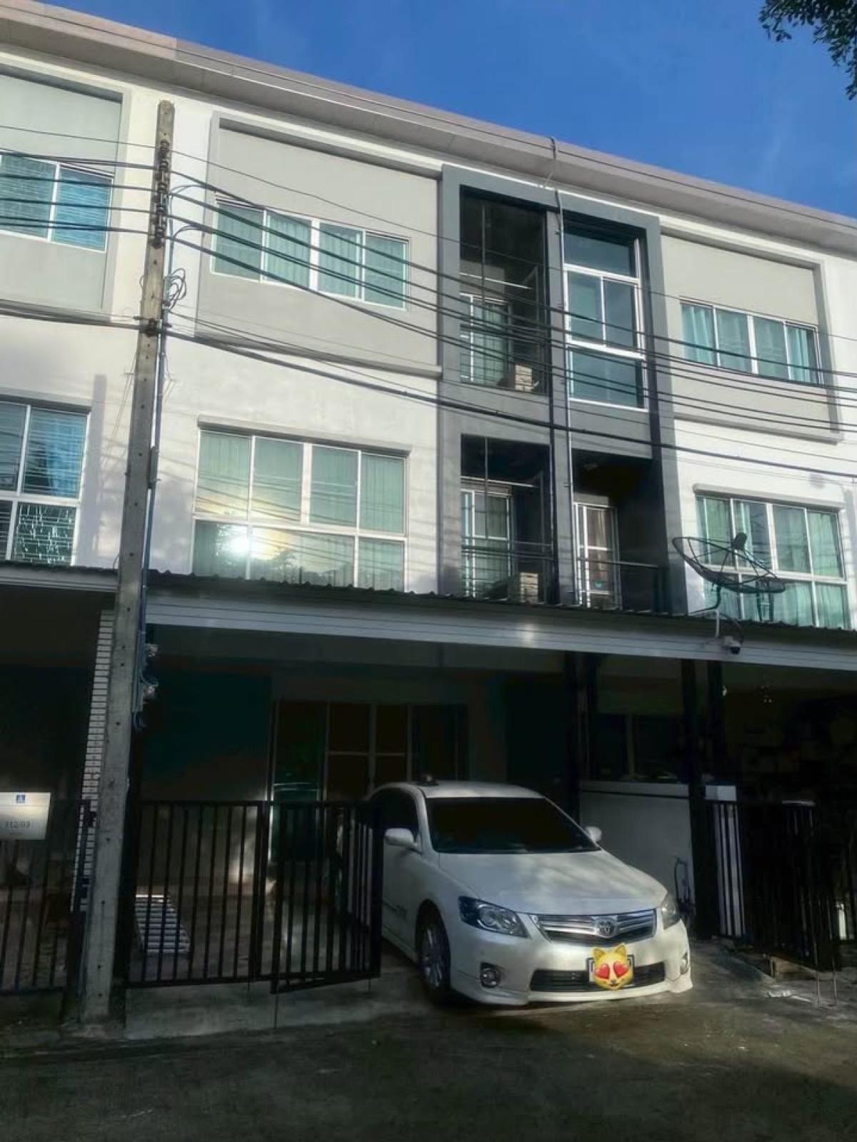 For Sale Townhouse/Townhome  , LUMPINI TOWN VILLE SRINAKARIN – BEARING , MRT-Sri Bearing , Bang Kaeo , Bang Phli , Samut Prakarn , CX-132405