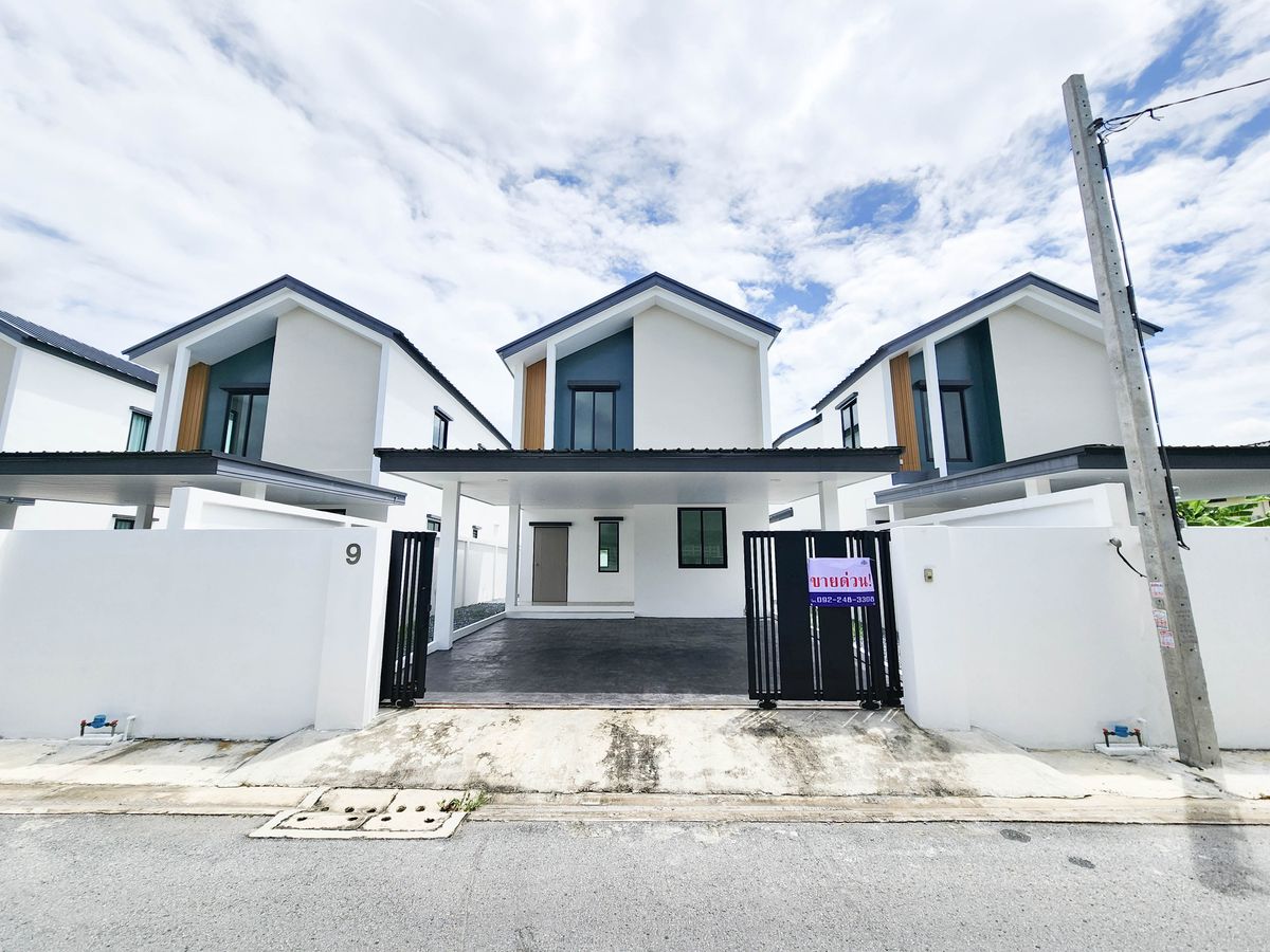 Modern 2-Storey Detached House | Brand New | 3 Bedrooms, 3 Bathrooms | 210 sq.m. Usable Area | Ruan Kuea Village, Thawi Watthana