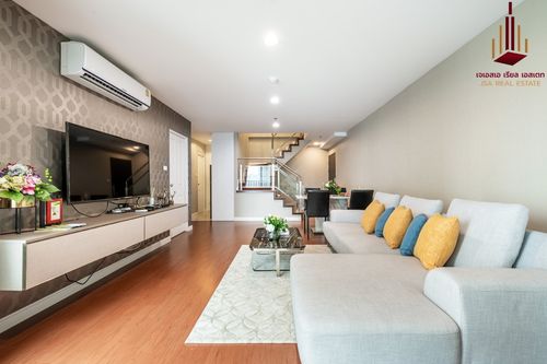 ✨ For Rent: Belle Grand Rama 9 Condo ✨ 💰 ONLY 90,000 THB/Month