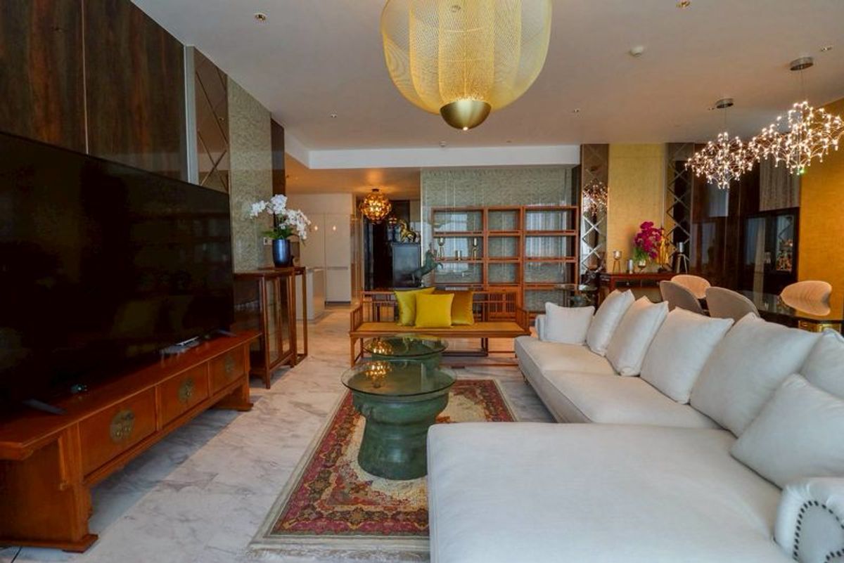 +++เช่าด่วน+++ Four Seasons Private Residences **3 ห้องนอน 215 ตรม.ชั้น 29 แต่งครบพร้อมเข้าอยู่