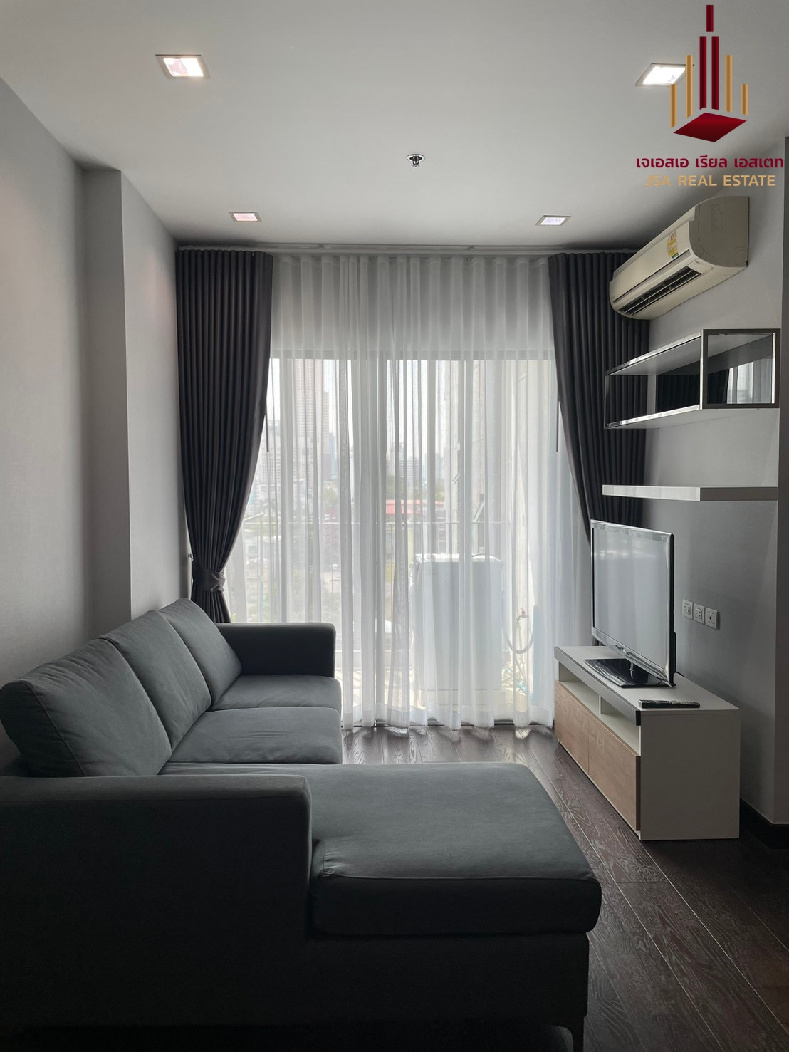 ✨ For Rent: Ideo Q Phayathai Condo ✨ 💰 ONLY 32,000 THB/Month