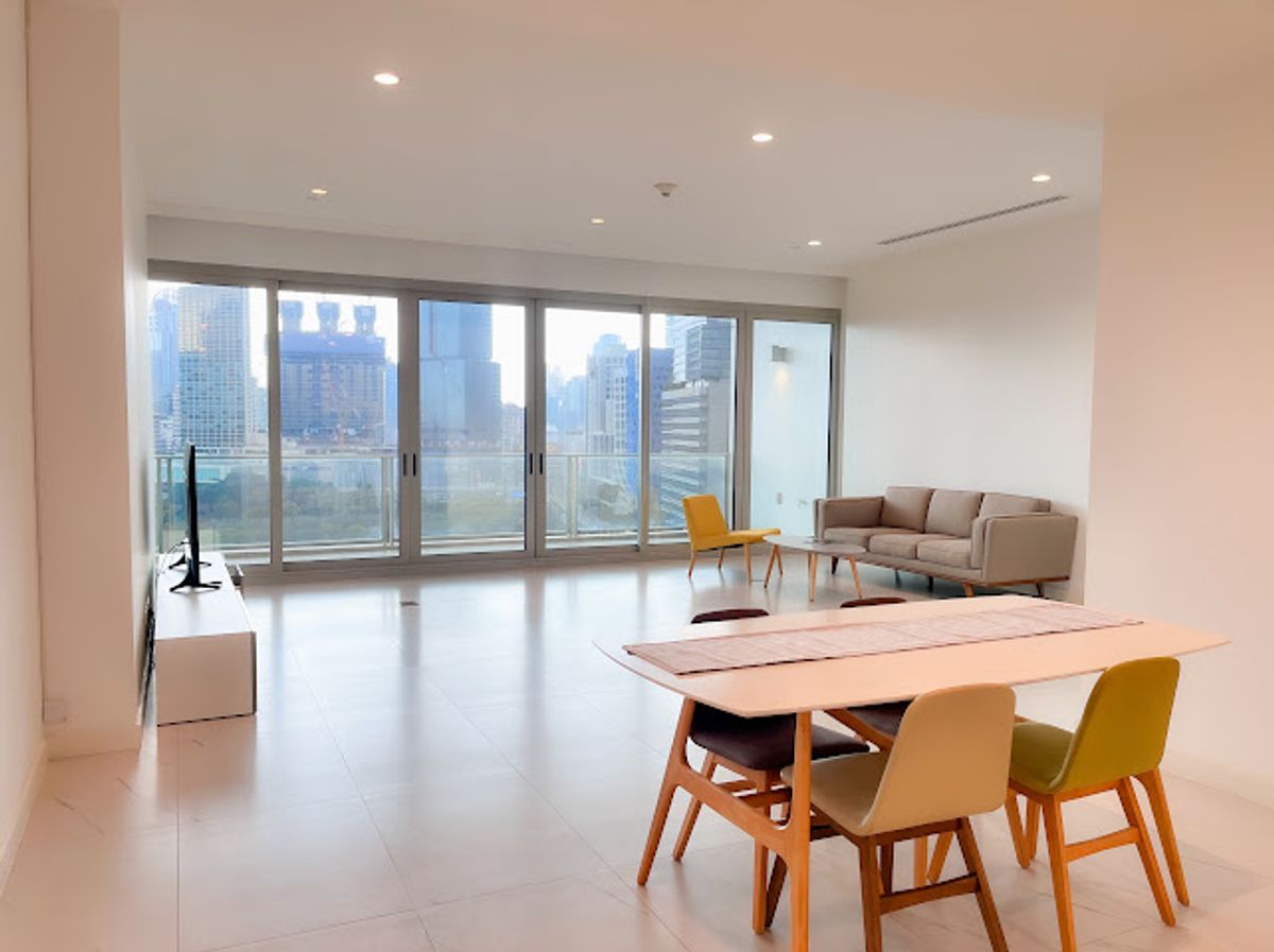 185 Rajadamri: 2bed 2bath 140sqm 58,000,000 Panoramic lumpini view Am: 0656199198 185 Rajadamri: 2bed 2bath 140sqm 58,000,000 Panoramic lumpini view Am: 0656199198