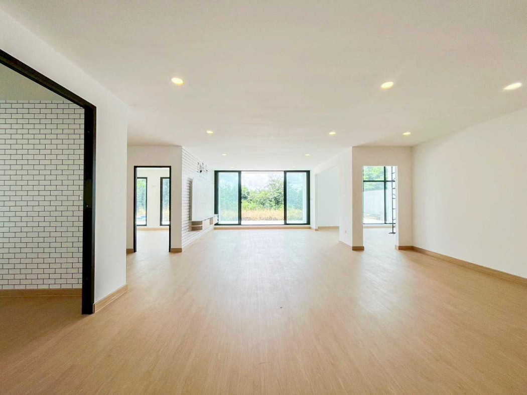 ขาย บ้านเดี่ยว หลังมุม 8 นอน บ้าน 2 หลัง 1000 ตรม 3 งาน 55 ตรว มีความเป็นส่วนตัวสูง – รูปที่ 3