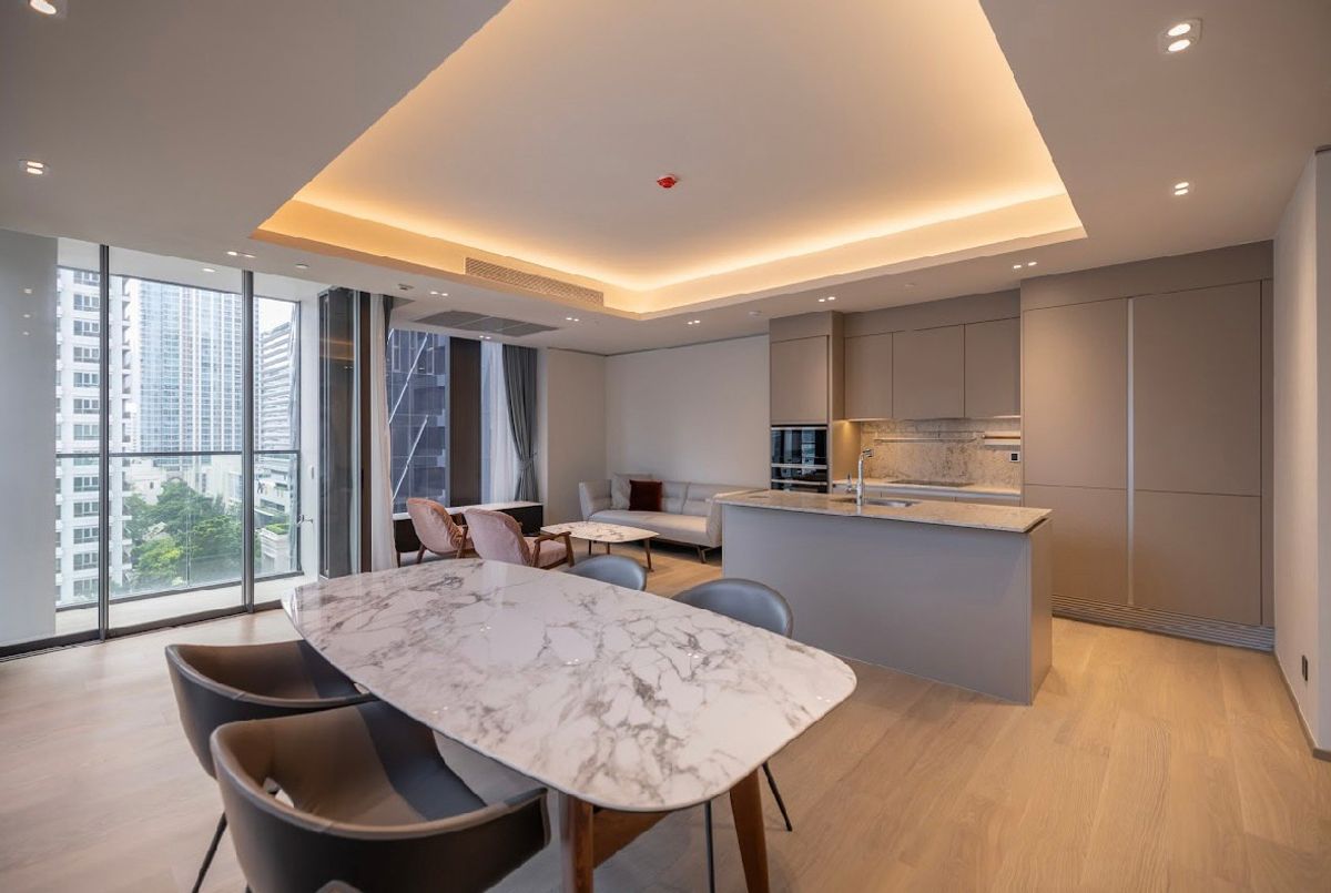 ● Rare Unit ● Floor 10+ 117.50 sq.m. | 2 Bedrooms Fully Furnished | Condo near The Mercury Ville @ Chidlom 1 min, BTS Chidlom 2 min ● Rare Unit ● Floor 10+ 117.50 sq.m. | 2 Bedrooms Fully Furnished | Condo near The Mercury Ville @ Chidlom 1 min, BTS Chidlom 2 min